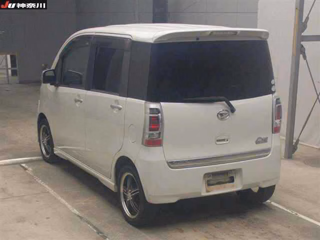 DAIHATSU TANTO EXE