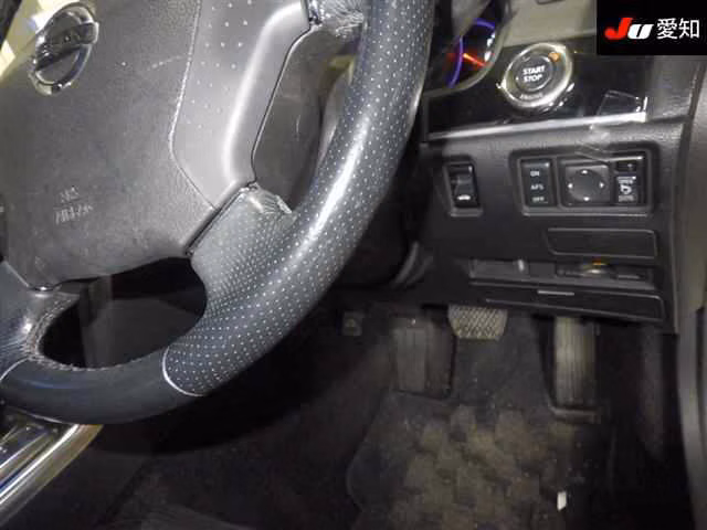 NISSAN FUGA