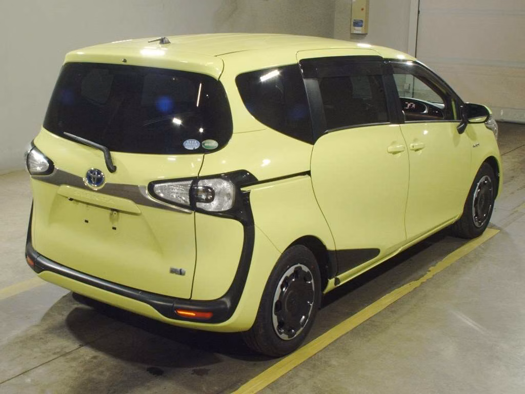 TOYOTA SIENTA