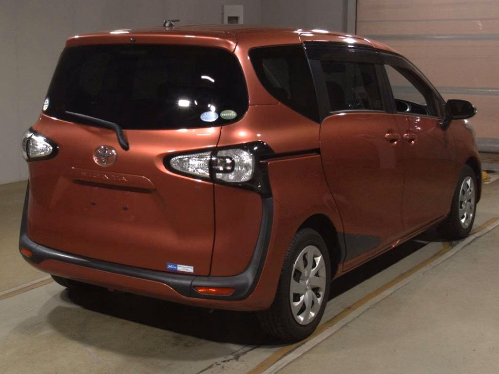 TOYOTA SIENTA