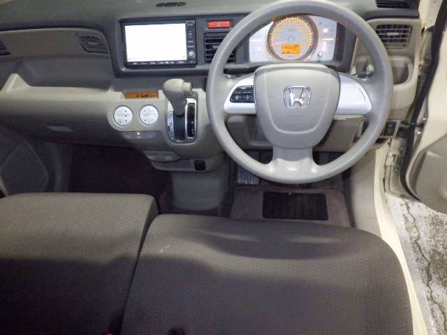 HONDA LIFE