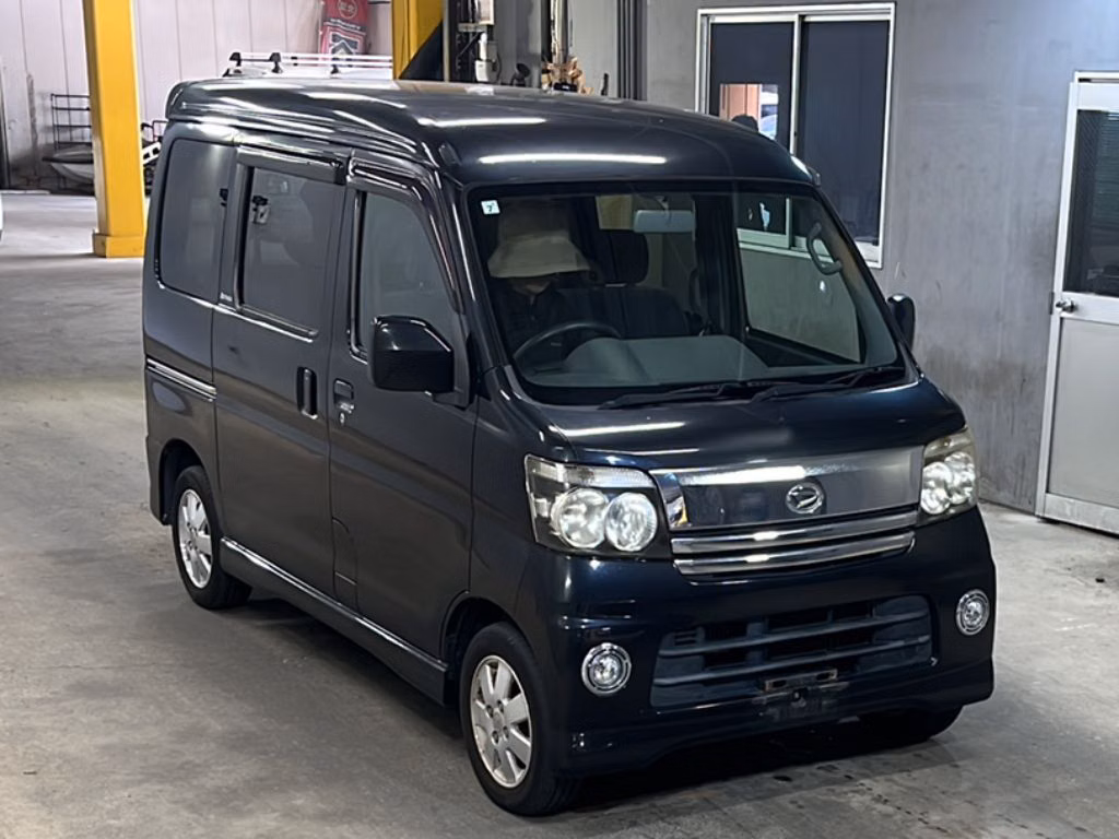 DAIHATSU ATRAI