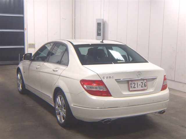 MERCEDES-BENZ C-CLASS
