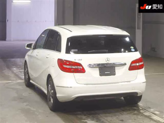 MERCEDES-BENZ B-CLASS