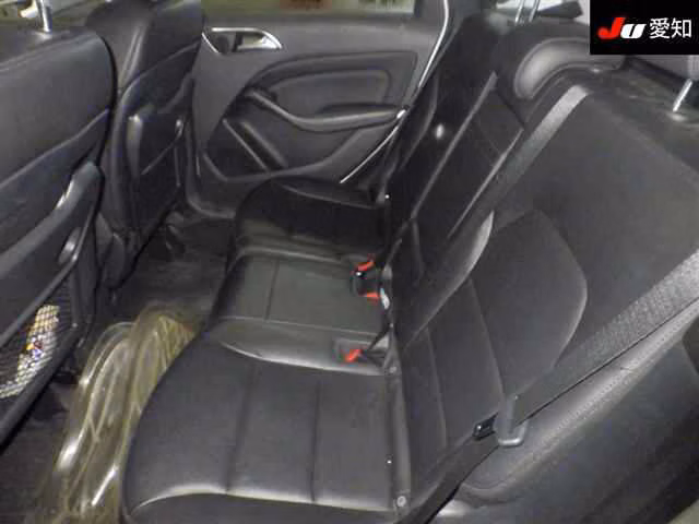 MERCEDES-BENZ B-CLASS
