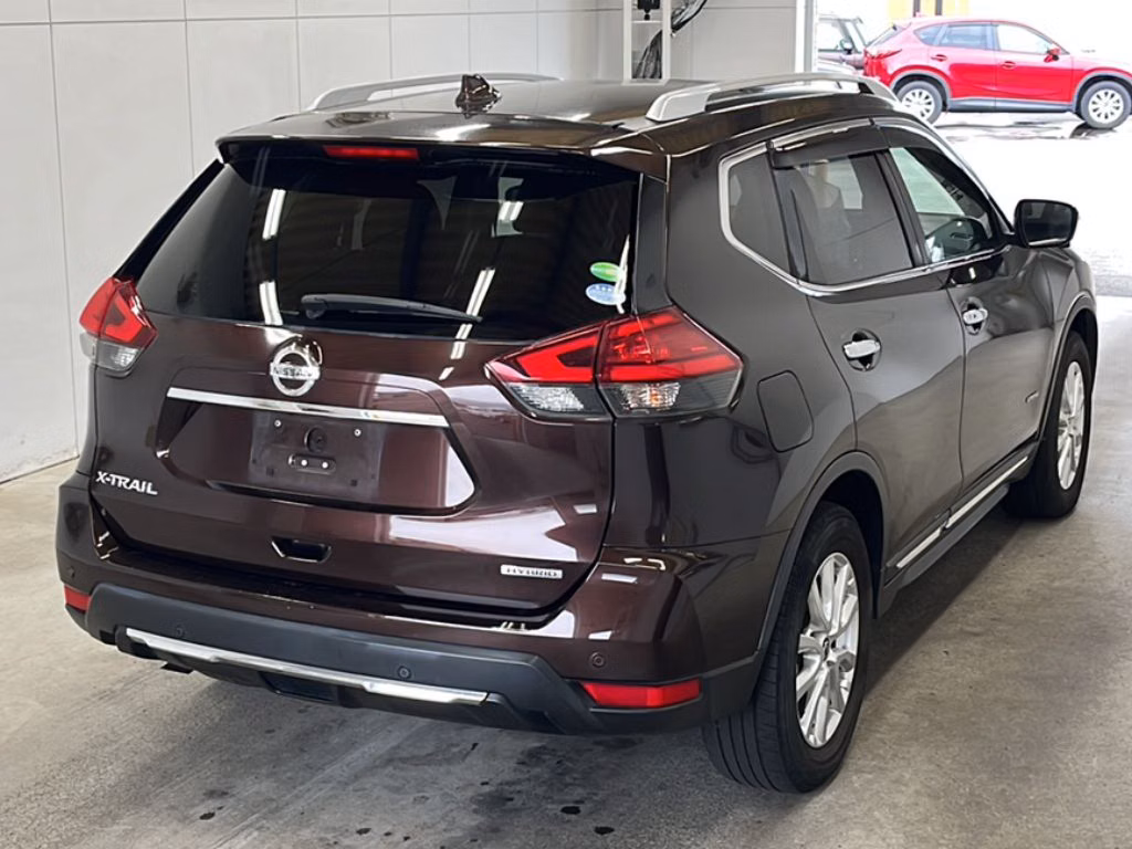 NISSAN X-TRAIL
