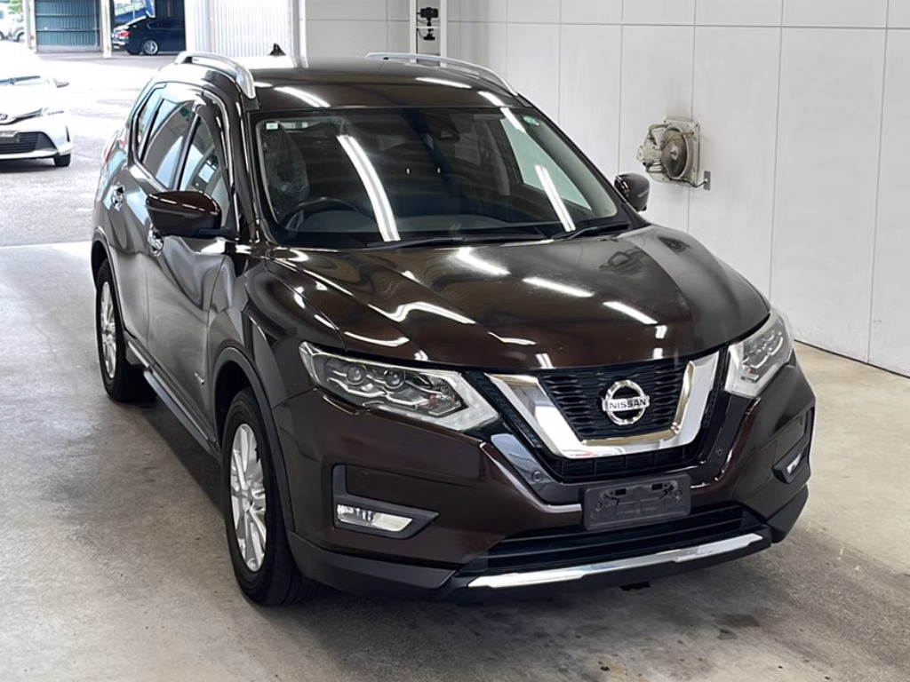 NISSAN X-TRAIL