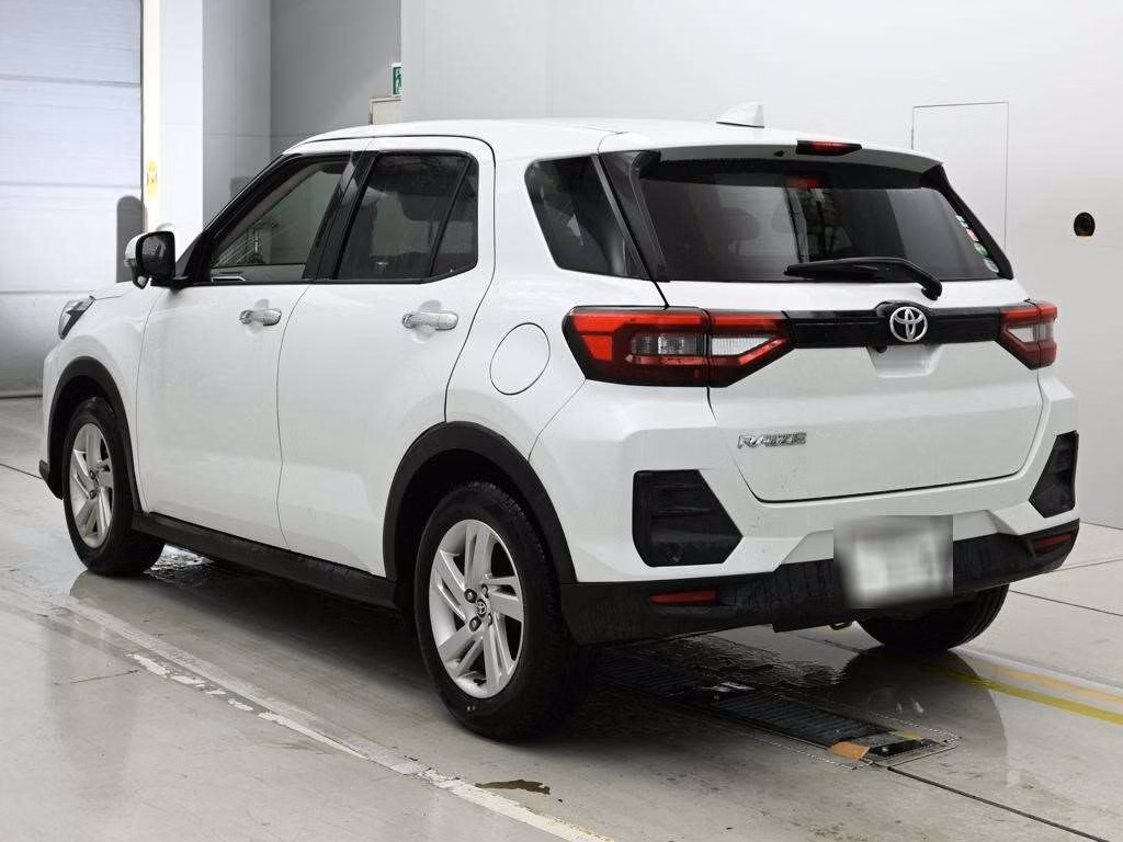 TOYOTA RAIZE