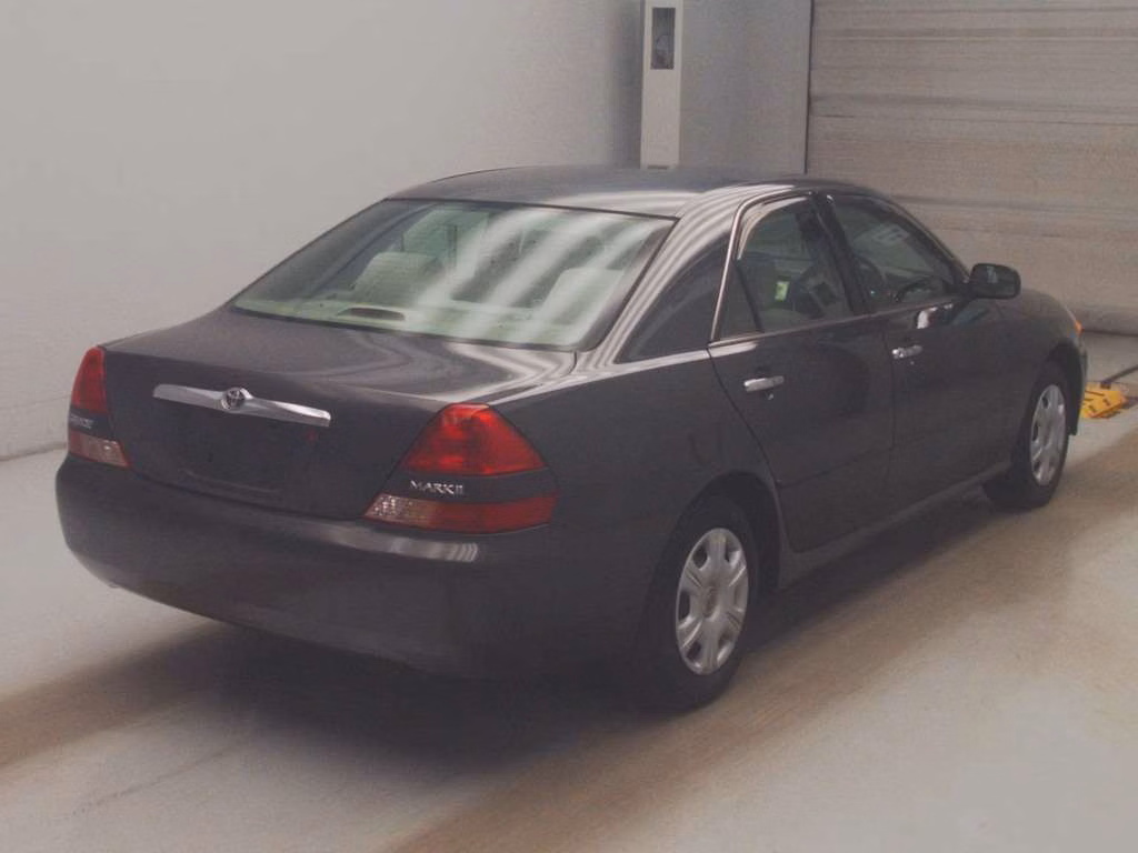TOYOTA MARK II