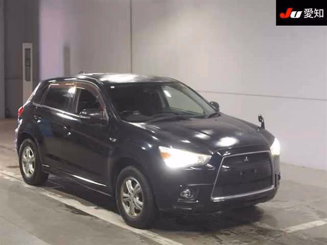 MITSUBISHI RVR