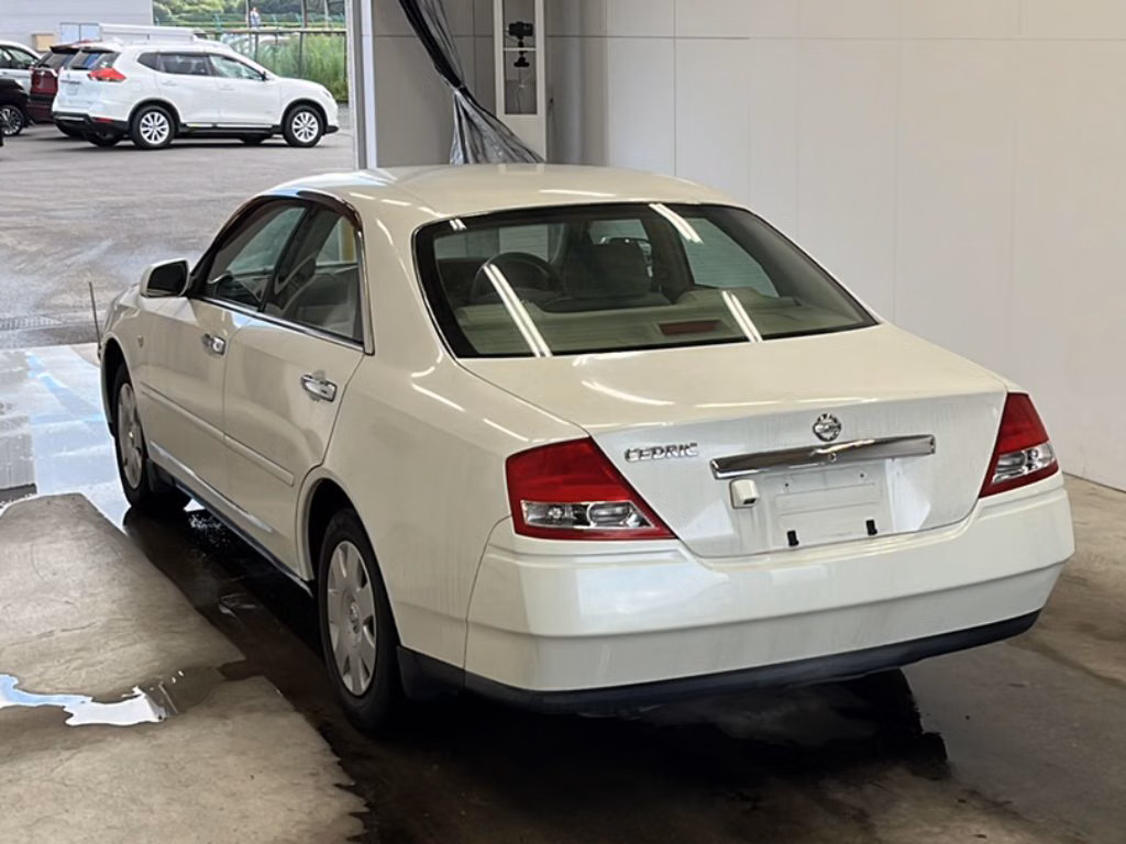 NISSAN CEDRIC