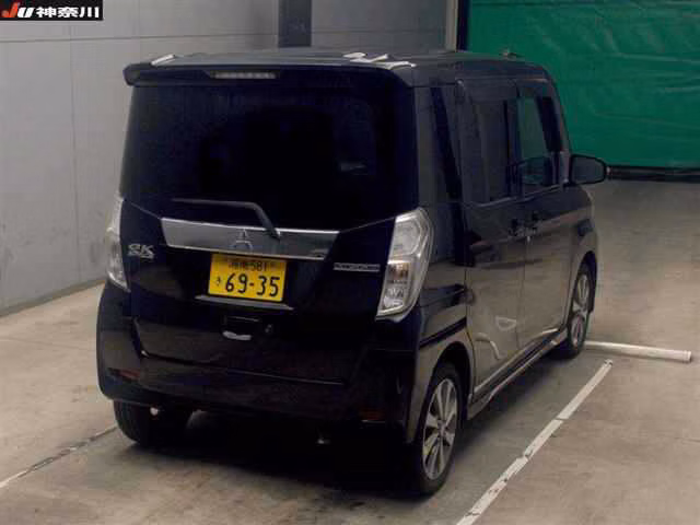 MITSUBISHI EK SPACE