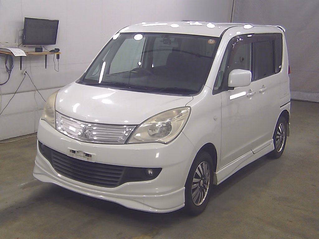 MITSUBISHI DELICA D:2