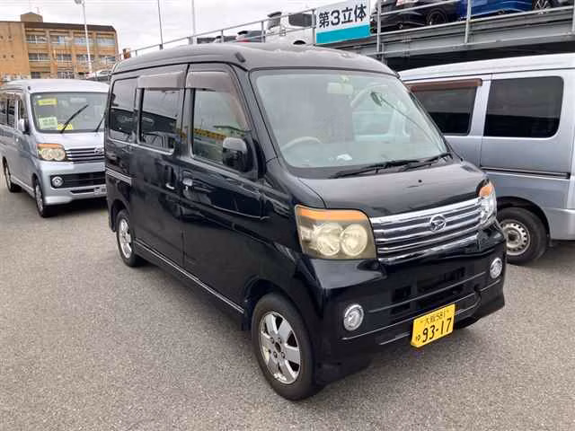 DAIHATSU ATRAI