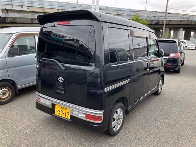 DAIHATSU ATRAI