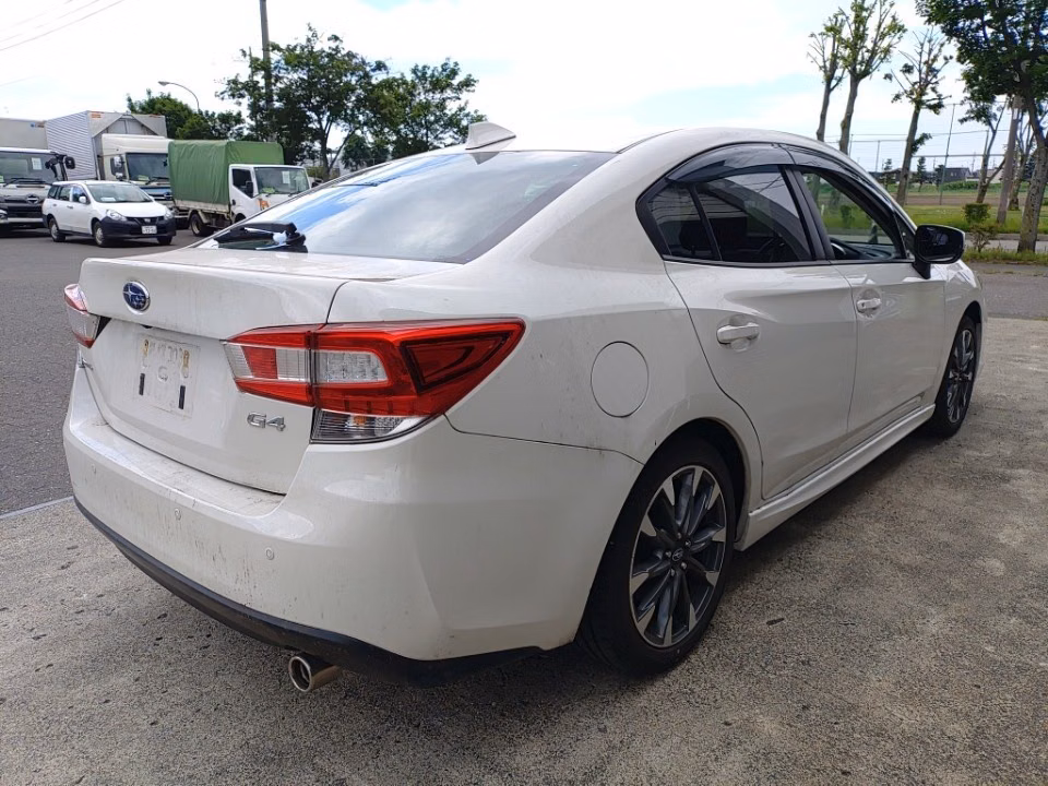SUBARU IMPREZA