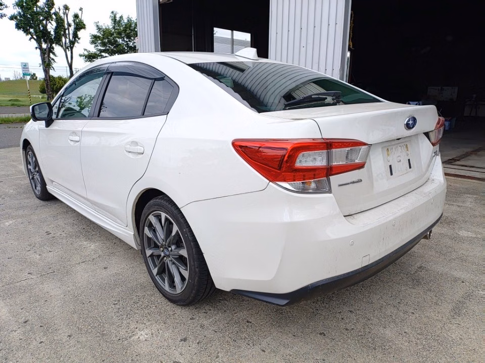 SUBARU IMPREZA