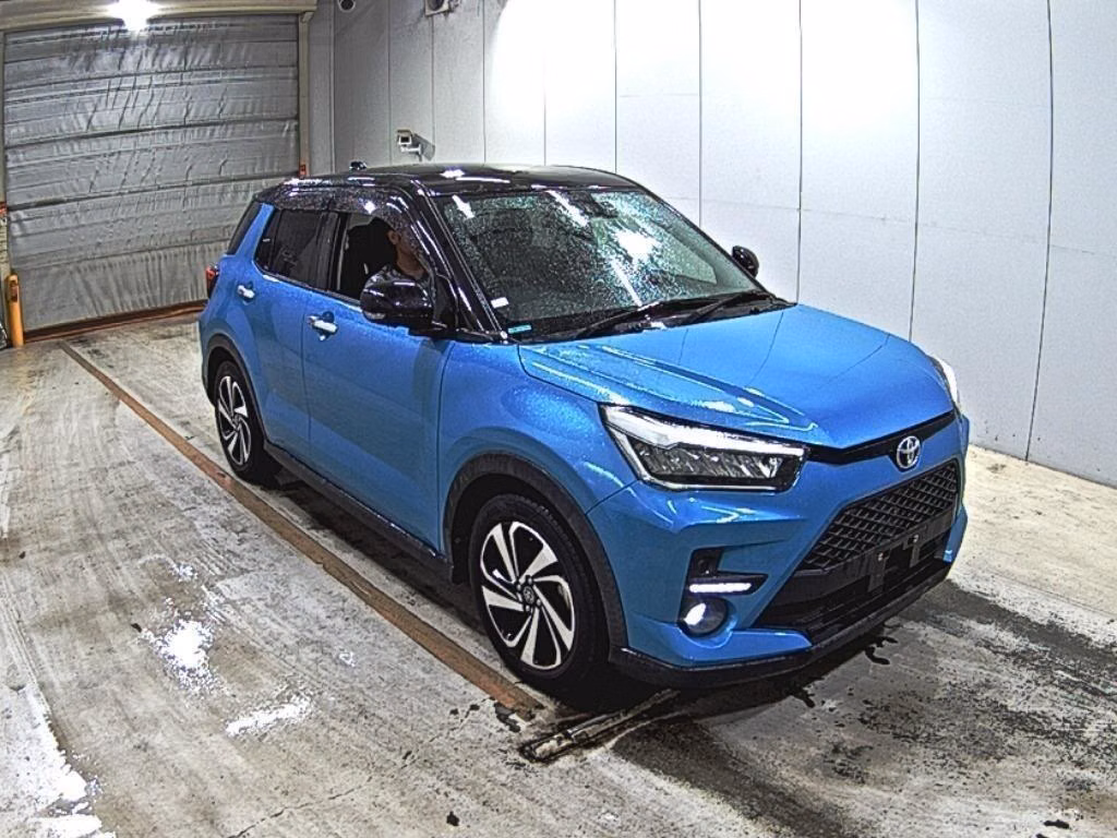 TOYOTA RAIZE
