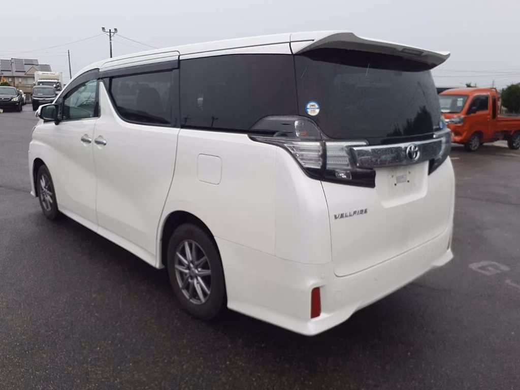 TOYOTA VELLFIRE