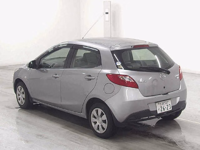 MAZDA DEMIO