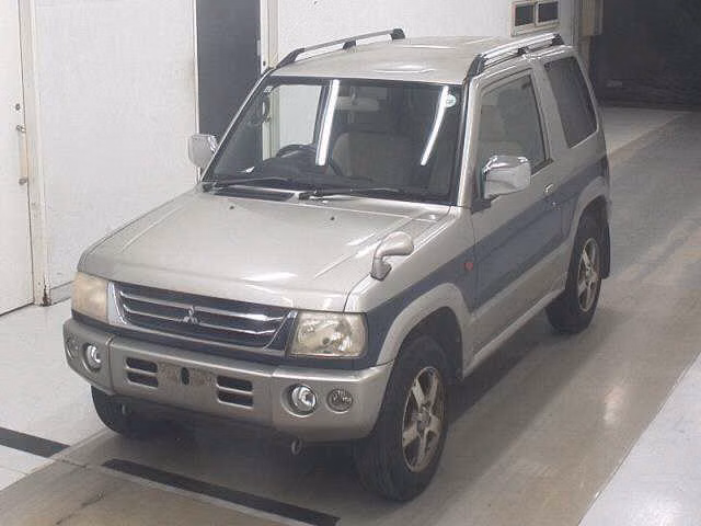 MITSUBISHI PAJERO MINI