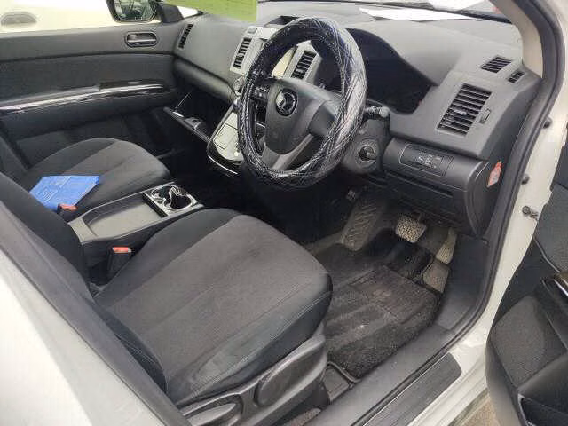 MAZDA MPV