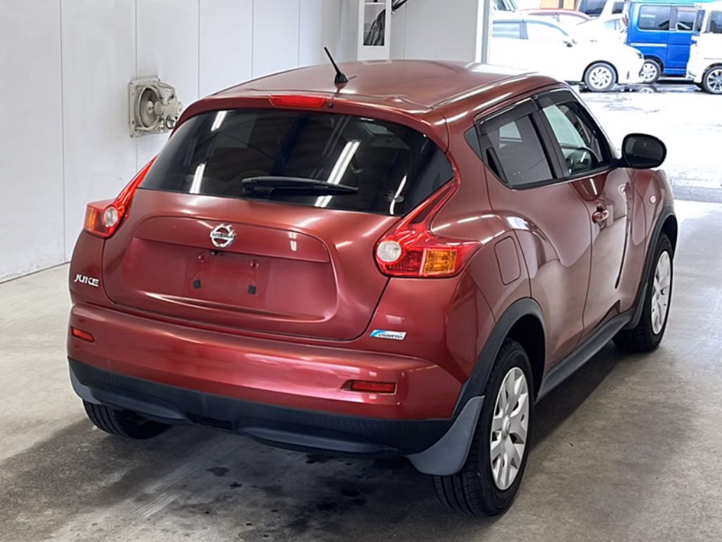 NISSAN JUKE