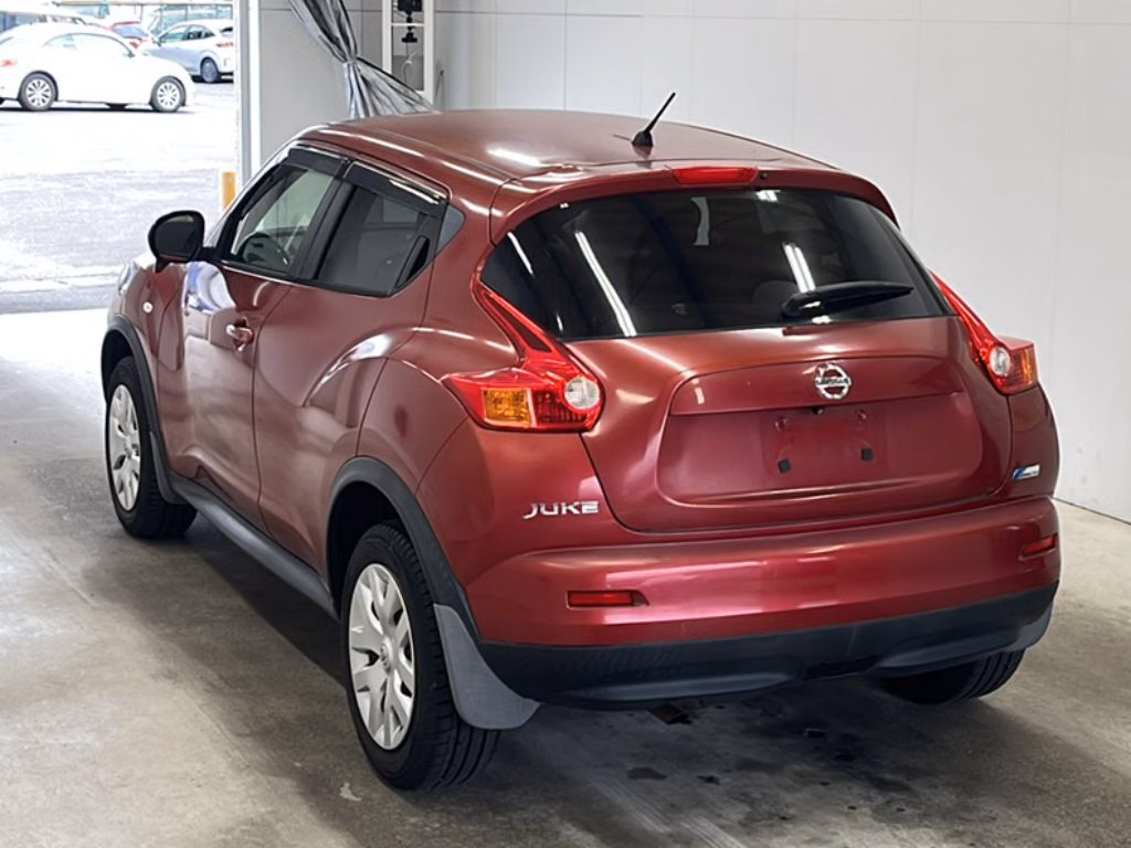 NISSAN JUKE
