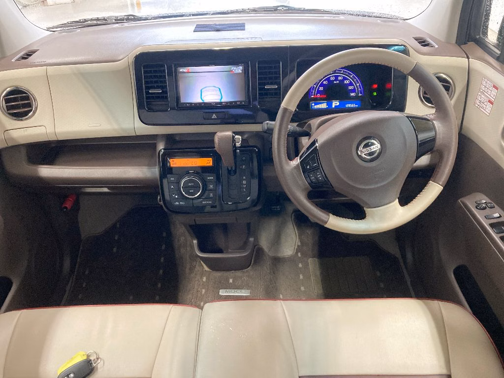 NISSAN MOCO