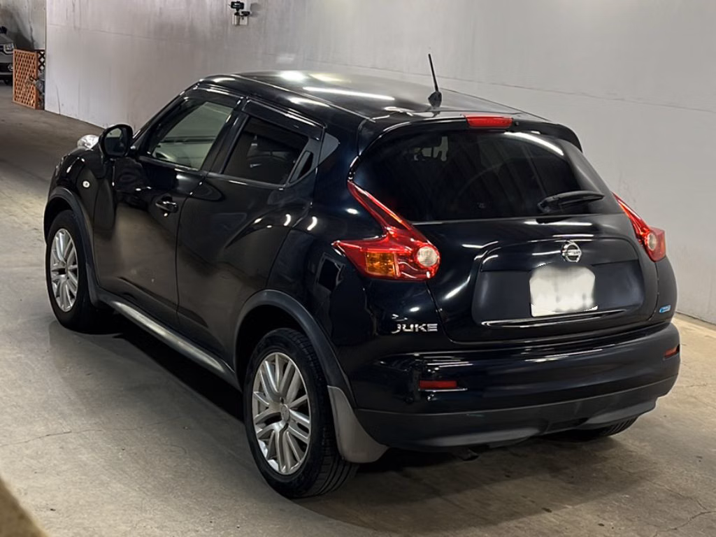 NISSAN JUKE