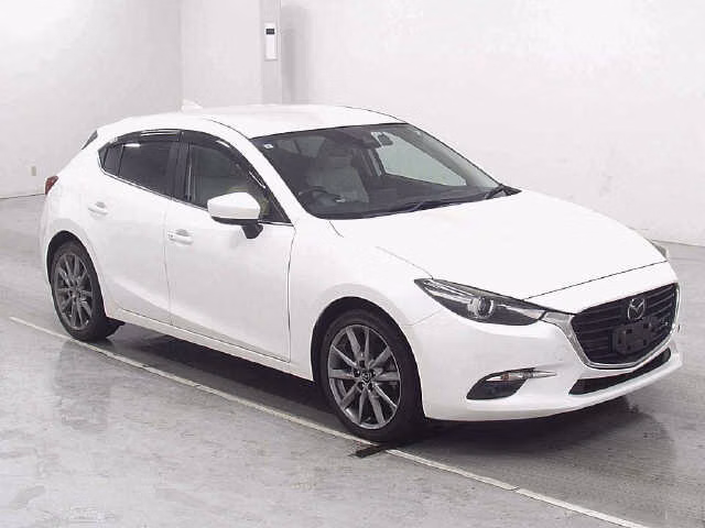 MAZDA AXELA