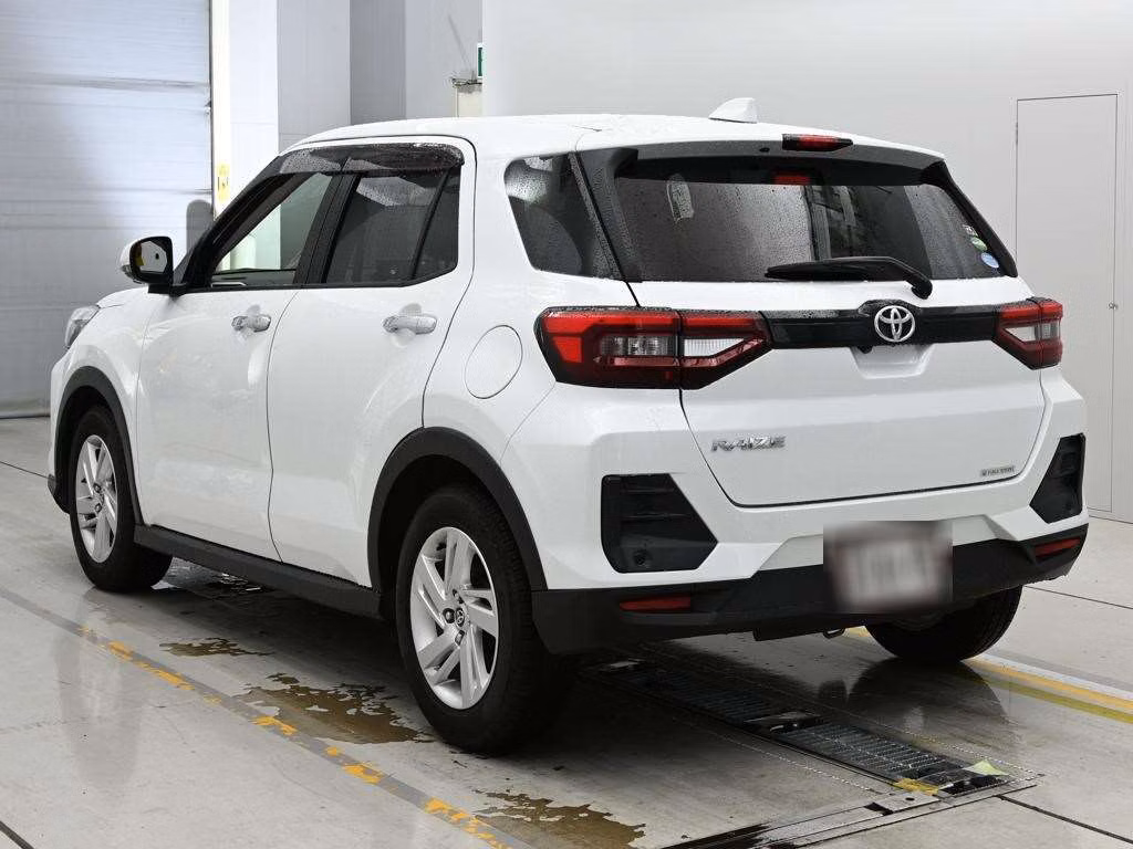 TOYOTA RAIZE