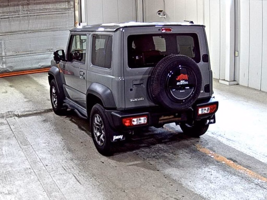 SUZUKI JIMNY SIERRA