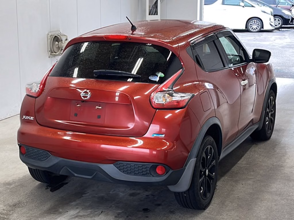 NISSAN JUKE