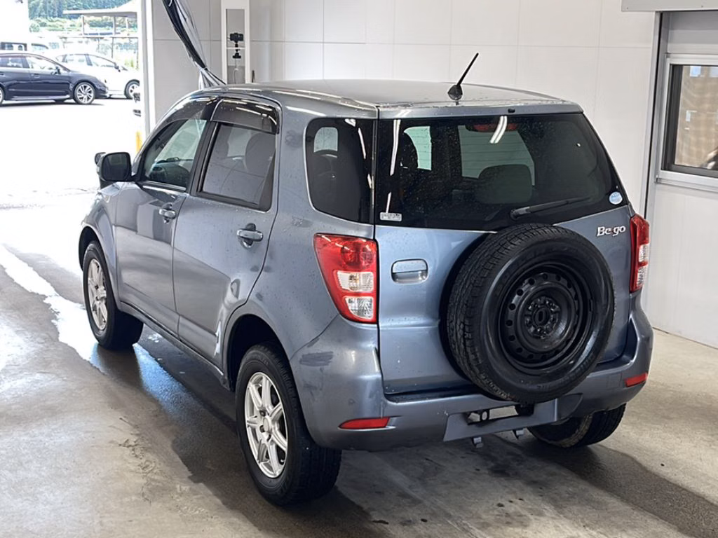 DAIHATSU BE-GO