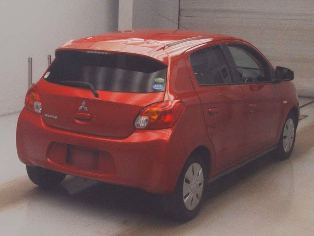 MITSUBISHI MIRAGE