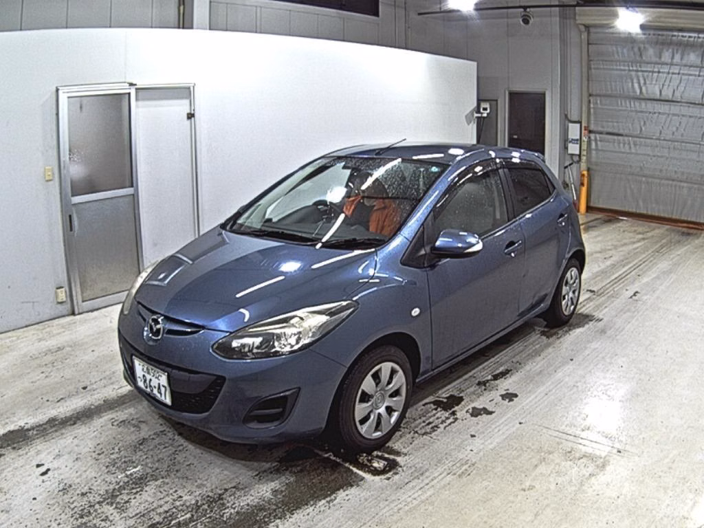 MAZDA DEMIO
