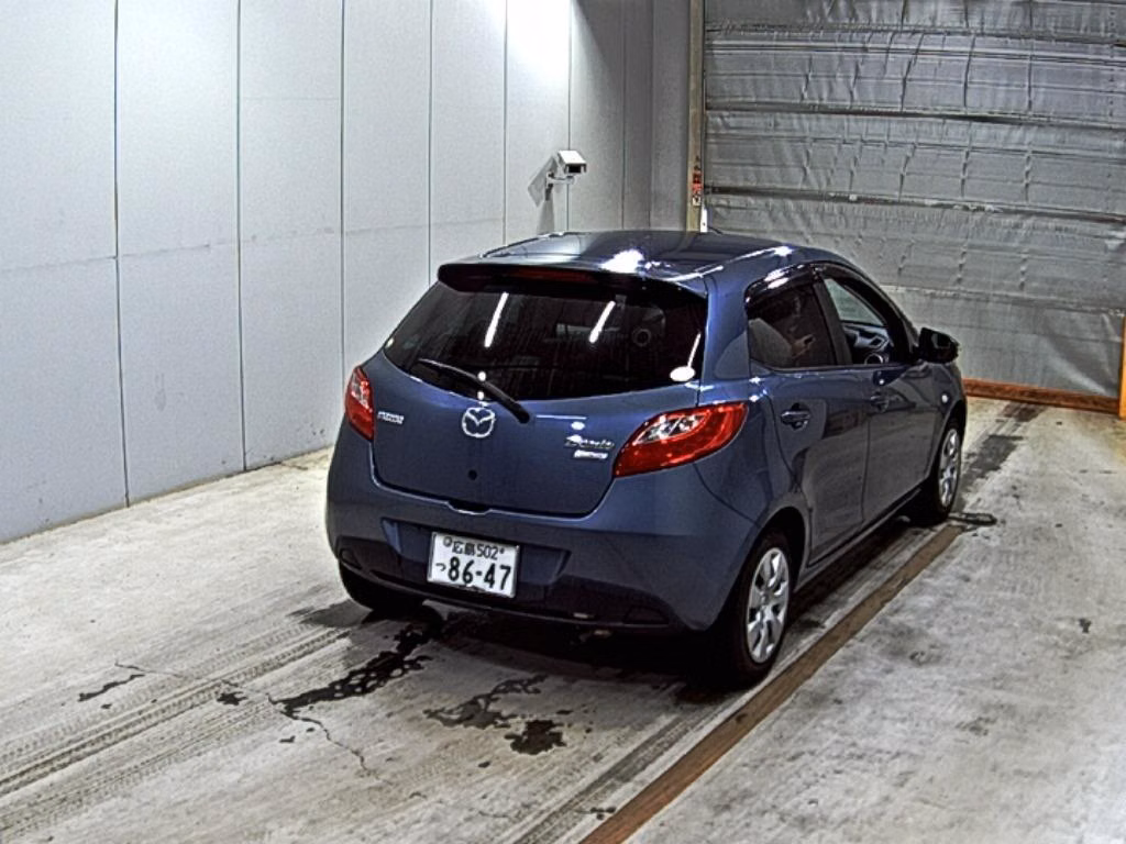 MAZDA DEMIO