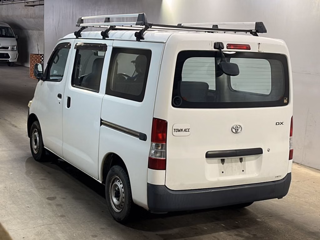 TOYOTA LITE ACE