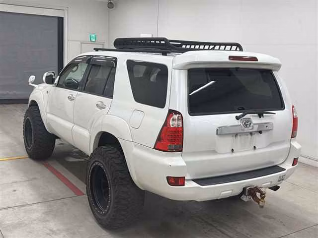 TOYOTA HILUX SURF