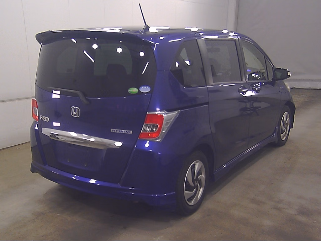 HONDA FREED