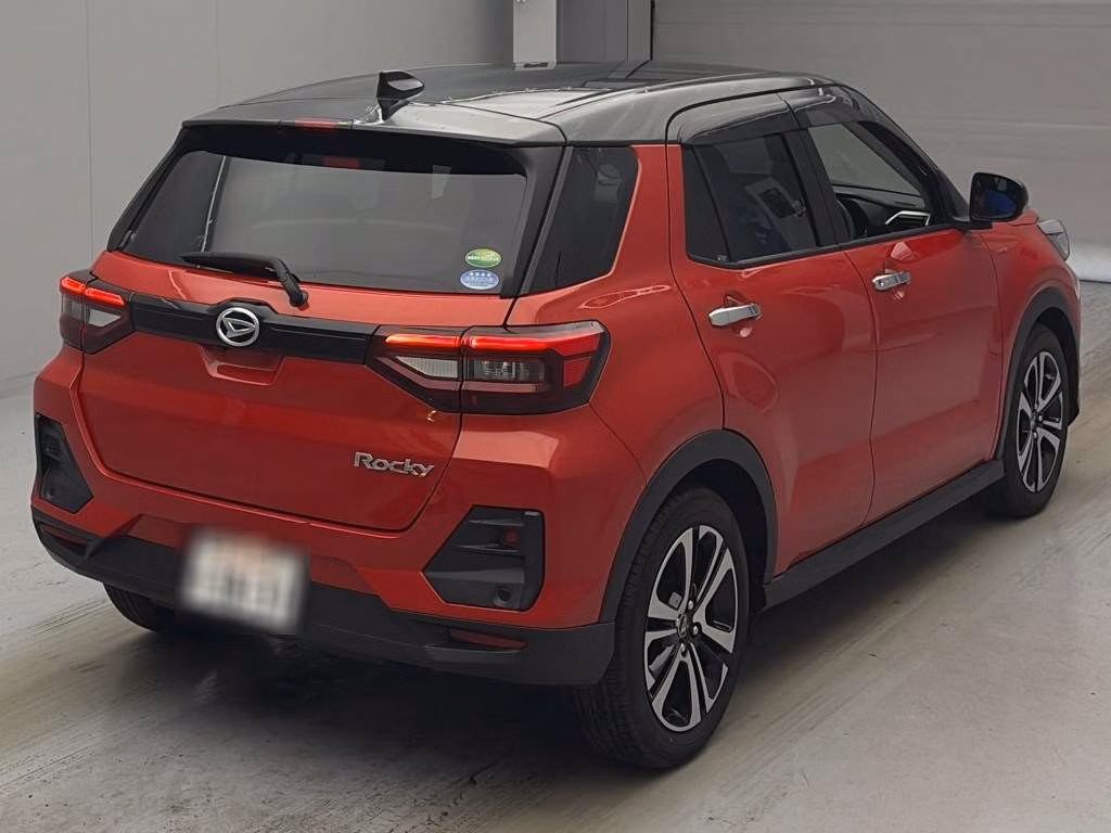 DAIHATSU ROCKY