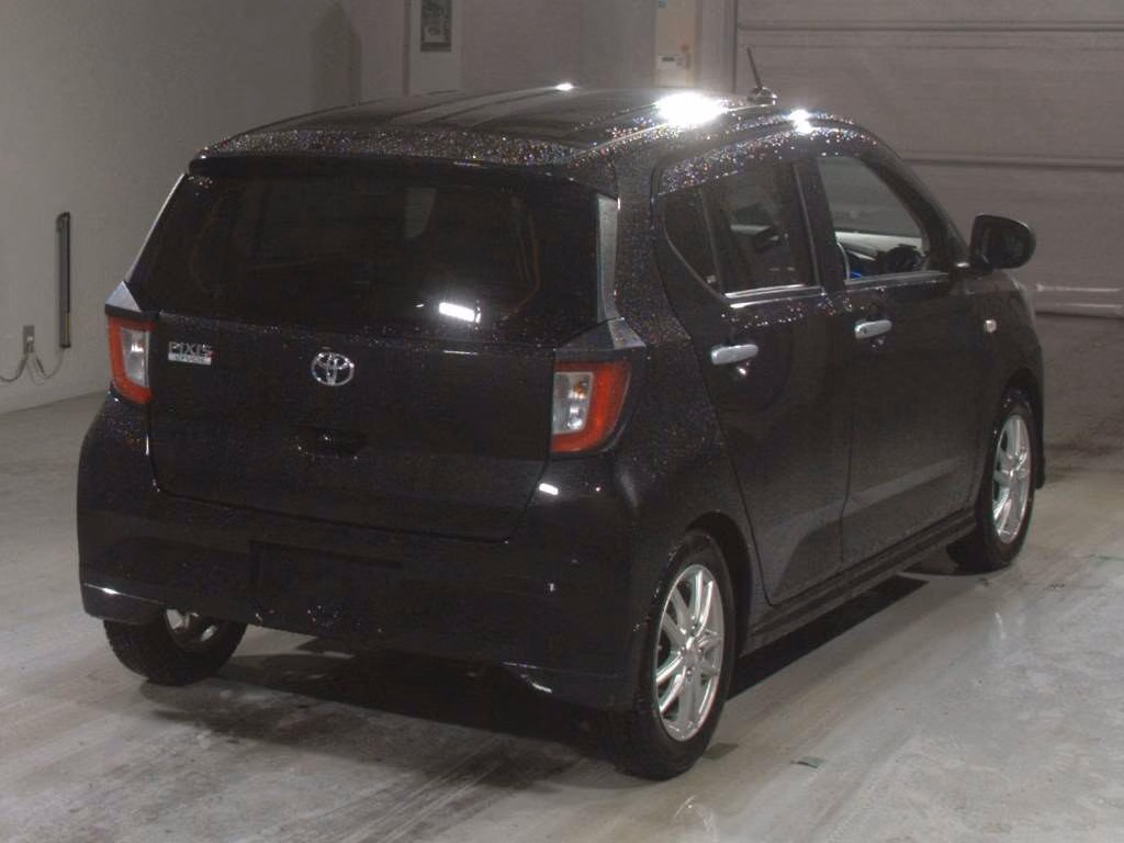 TOYOTA PIXIS EPOCH