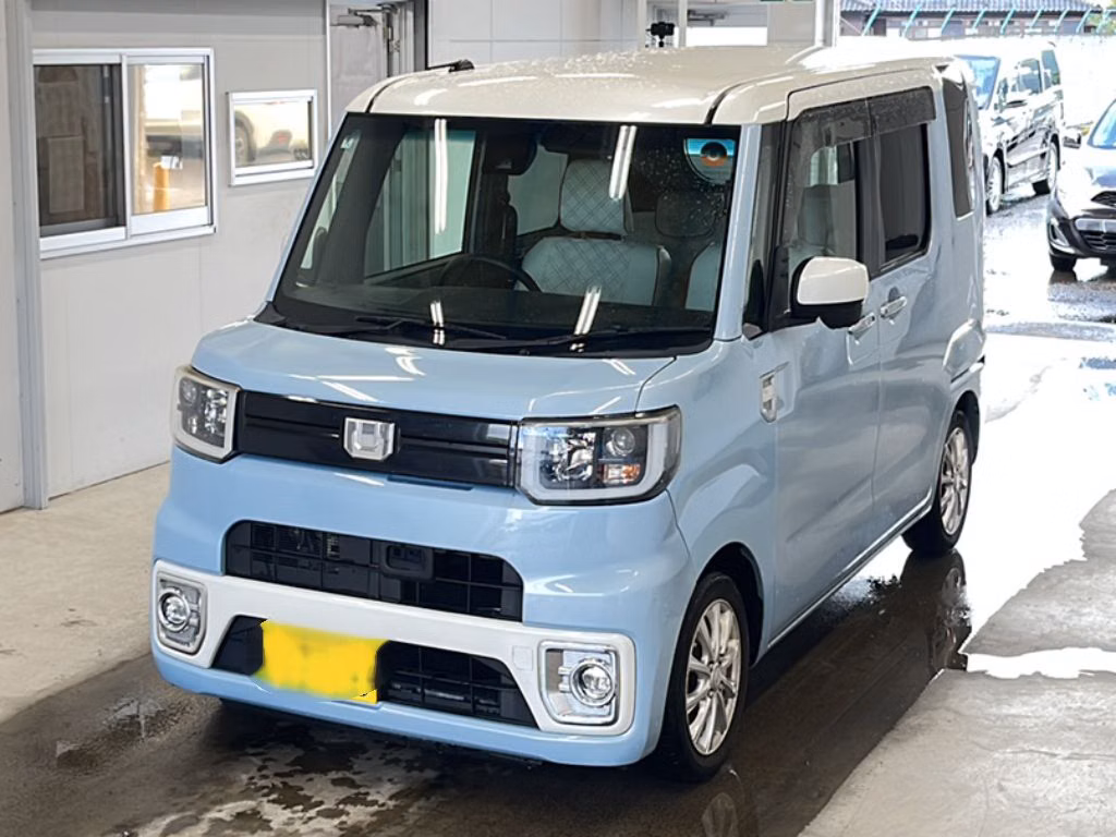 DAIHATSU WAKE