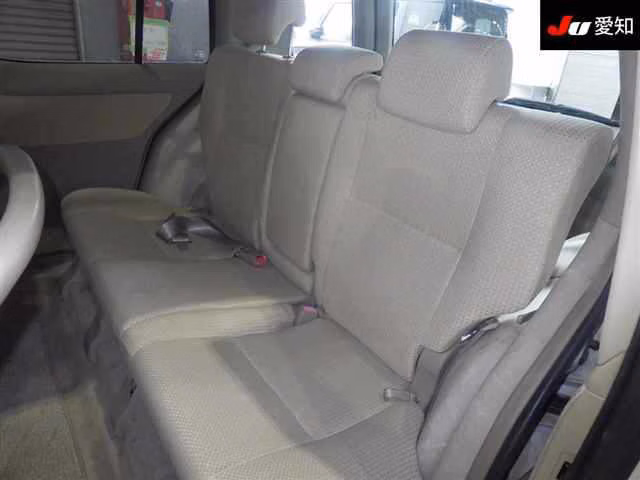 TOYOTA RAUM