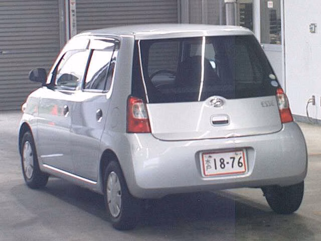 DAIHATSU ESSE