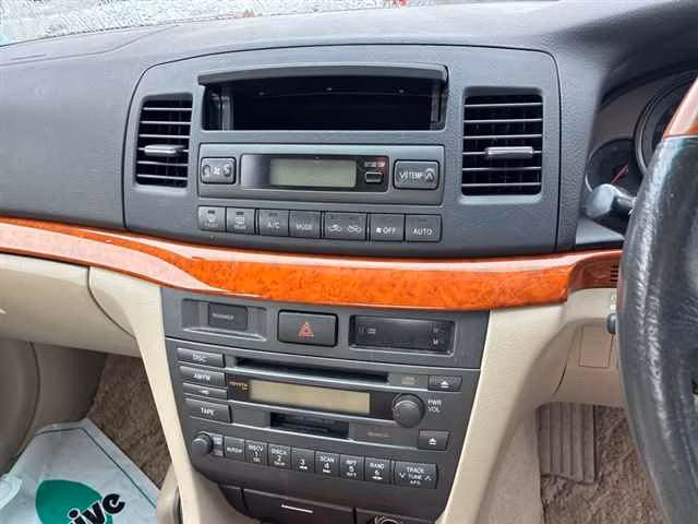 TOYOTA MARK II