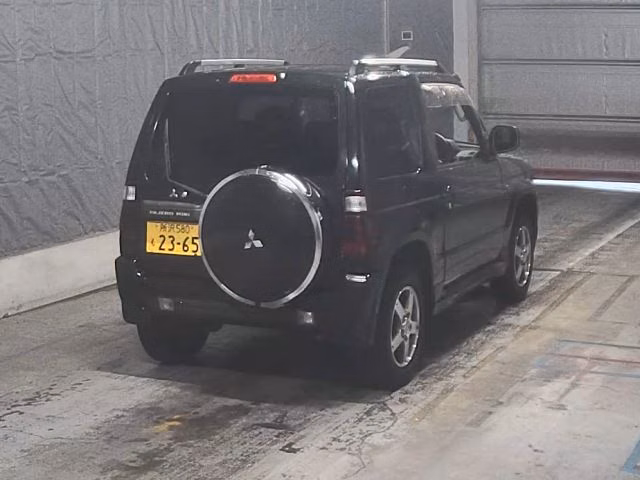 MITSUBISHI PAJERO MINI
