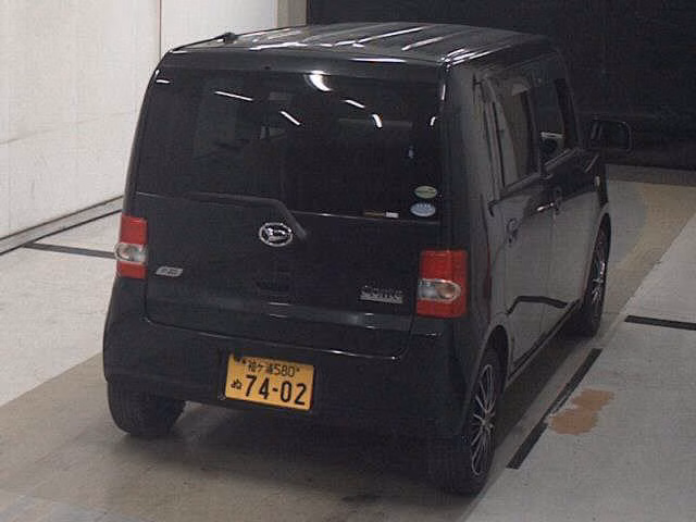 DAIHATSU MOVE CONTE