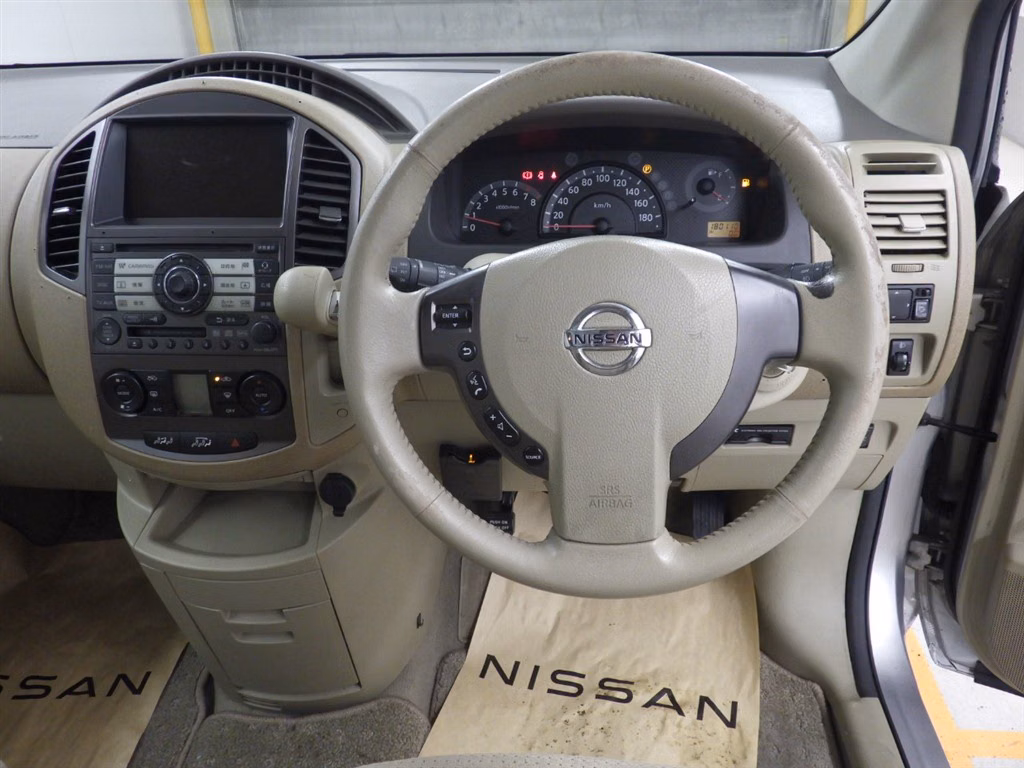 NISSAN LAFESTA